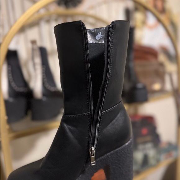 Lamoda Platform Ankle Boots - Picture 4 of 4
